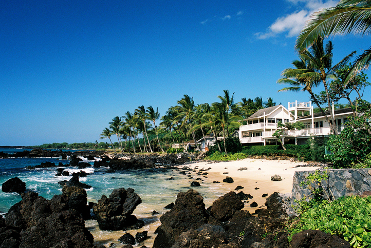 Waterfront property in Kapalua real estate market